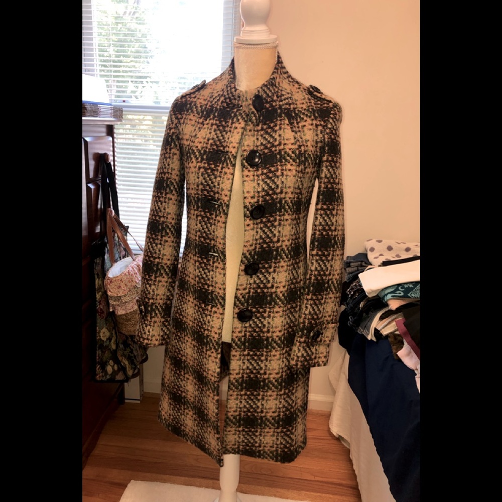 Al Wissam Womens Coat NWOT